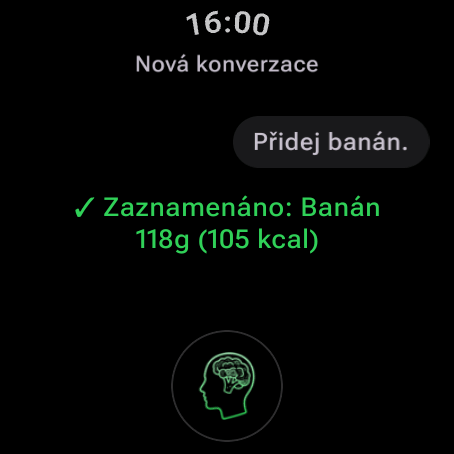 Zaznamenání jídla řečí přes AI Coache na Wear OS: „Přidej banán“ — zaznamenáno, banán 118 g (105 kcal)