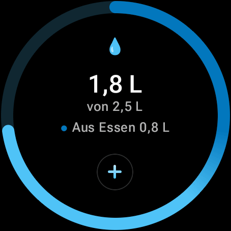 Kachel Wasser für Wear OS: tippe auf + und füge in Sekunden ein Glas Wasser hinzu — die Uhr schlägt deine letzte Menge vor; der Ring zeigt heute 1,8 von 2,5 l, davon 0,8 l aus Essen