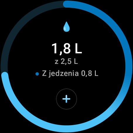 Kafelek Woda na Wear OS: stuknij +, a w kilka sekund dodasz szklankę wody — zegarek proponuje ostatnią ilość; pierścień pokazuje dzisiejsze 1,8 z 2,5 l, w tym 0,8 l z jedzenia